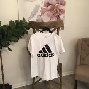 ADIDAS Basic Logo Shirt (NWT)